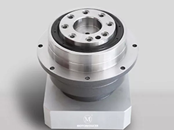 When selecting a suitable planetary gearbox, it's important to understand the various types and characteristics of these gearboxes.